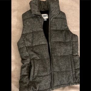 ⛄️ Old Navy women’s Puffer Vest